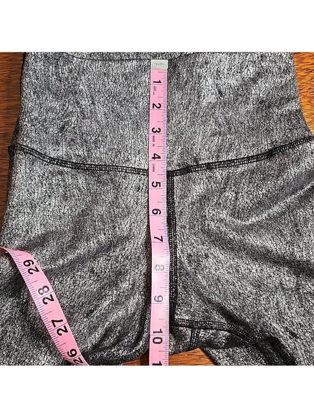 Alo full length metallic leggings - Picture 8 of 9